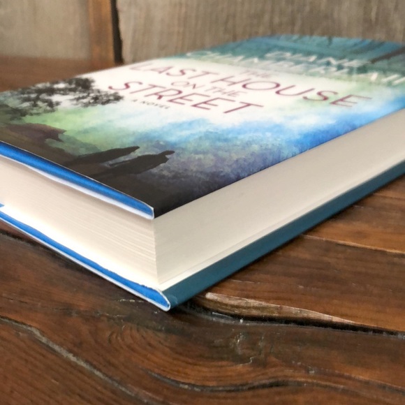 The Last House on the Street by Diane Chamberlain Hardcover Book - Picture 10 of 14